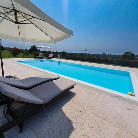 Claudia * 巴多利诺