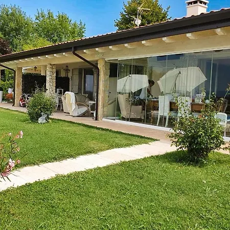 Claudia Farm stay