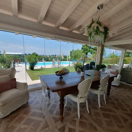 农家乐 Claudia 巴多利诺